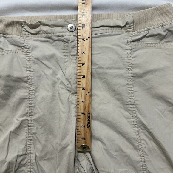 Chico's 2 Women's Large Khaki Beige Capri Pants 20" Inseam Stretch Lightweight - Picture 16 of 16
